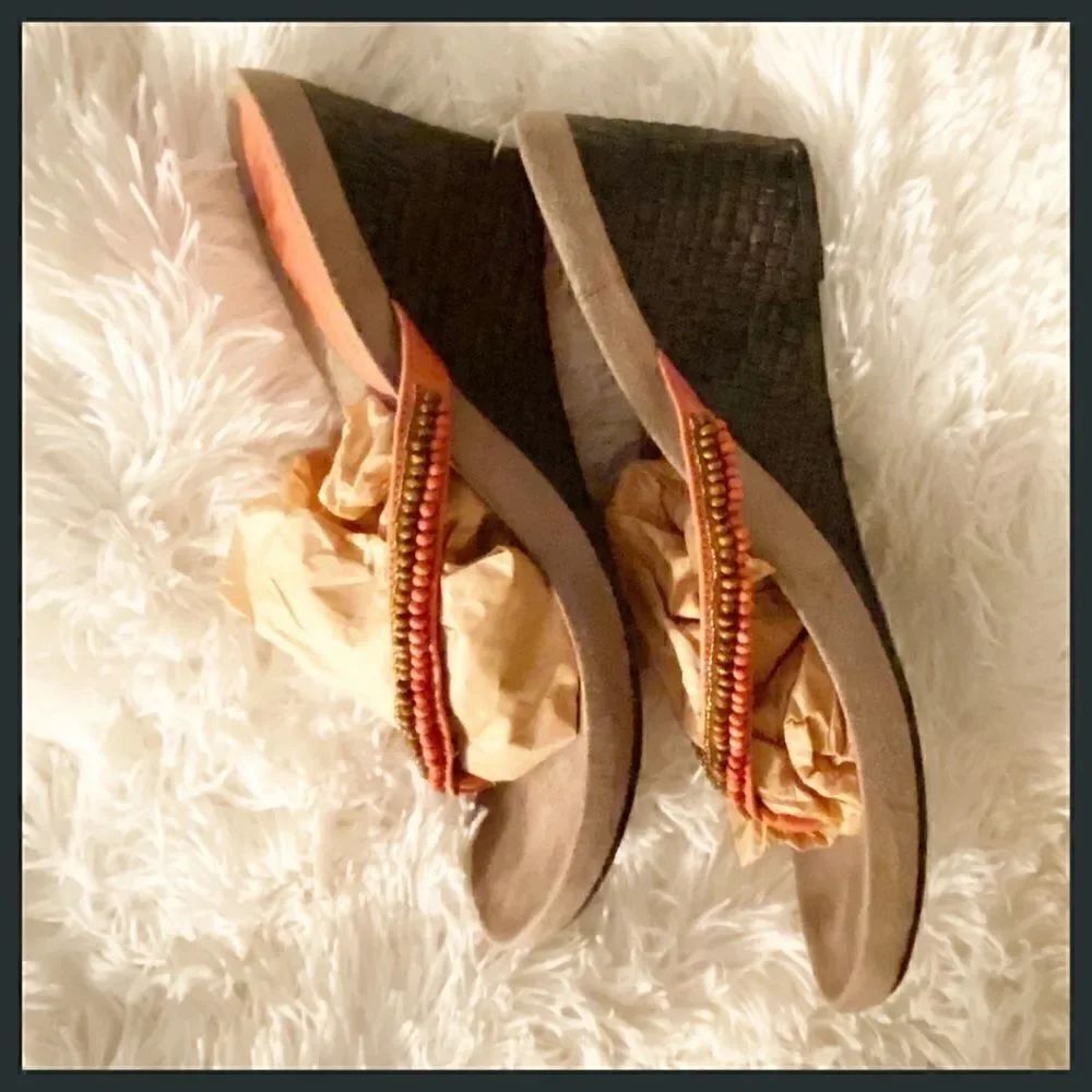 Beaded sandals - Picture 2 of 5